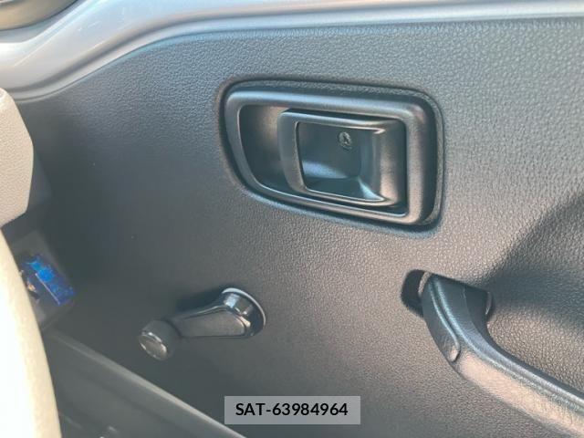 Subaru SAMBAR TRUCK 2022-05 7225611-17