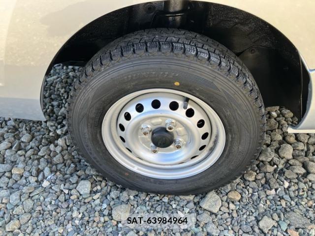 Subaru SAMBAR TRUCK 2022-05 7225611-18