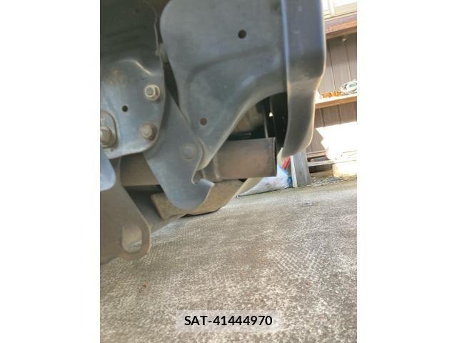 Subaru SAMBAR TRUCK 2008-08 7225607-8