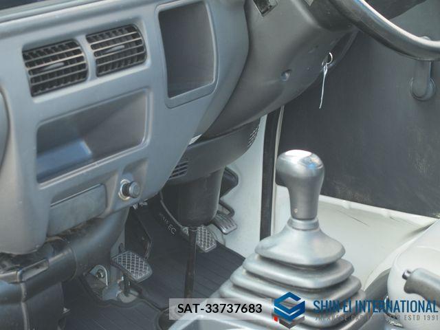 Subaru SAMBAR TRUCK 1999-01 7225609-10