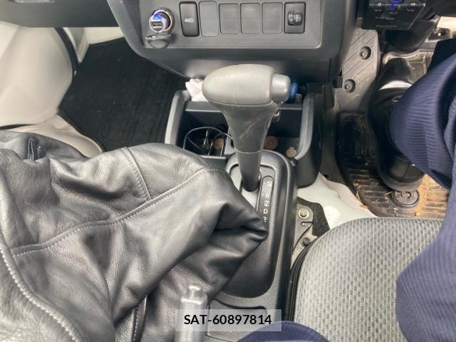 Subaru SAMBAR TRUCK 2015-09 7330375-18