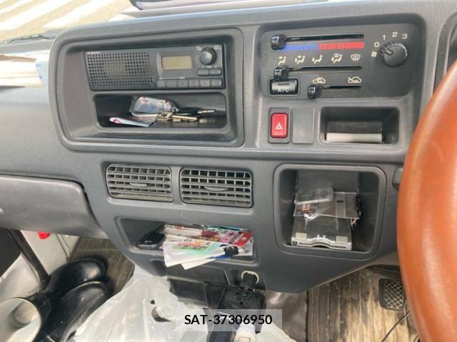 Subaru SAMBAR TRUCK 2009-02 7394324-16