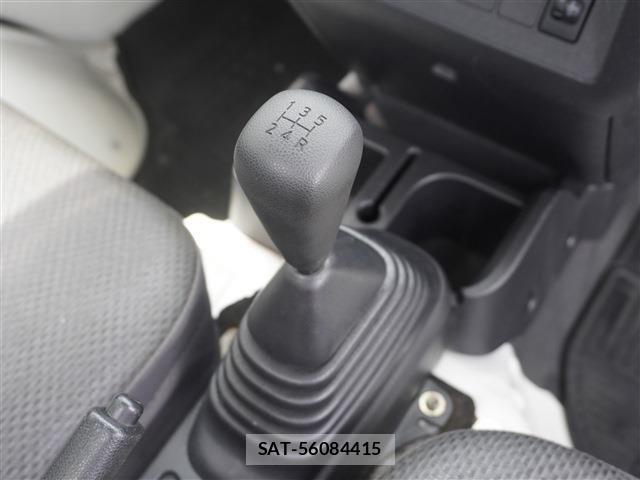 Subaru SAMBAR TRUCK 2018-10 7503073-9