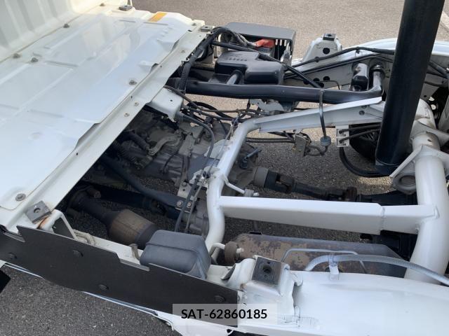 Subaru SAMBAR TRUCK 2013-05 7503074-17