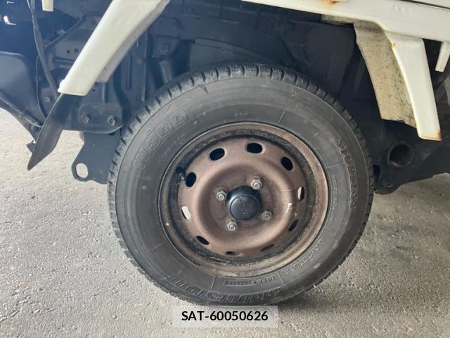 Subaru SAMBAR TRUCK 2004-06 7620433-7
