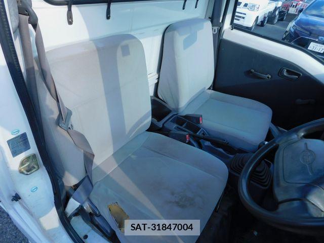 Subaru SAMBAR TRUCK 2006-07 7789518-4