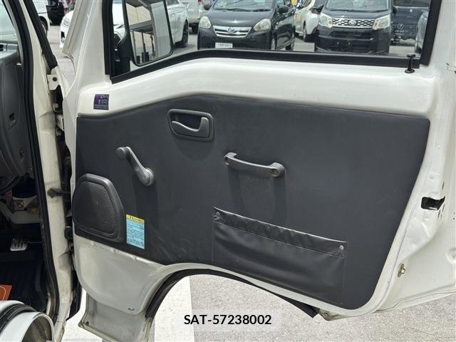 Subaru SAMBAR TRUCK 2000-01 7879725-17