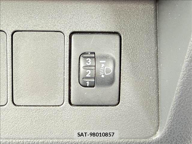 Subaru SAMBAR TRUCK 2016-04 8038519-13