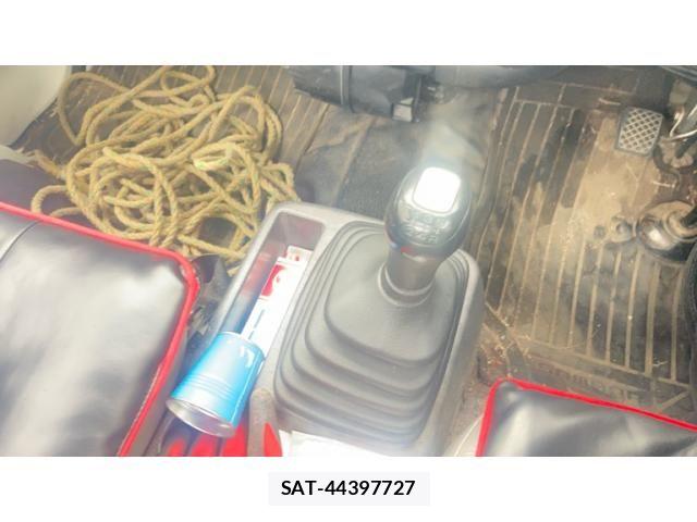 Subaru SAMBAR TRUCK 2002-01 8075748-17