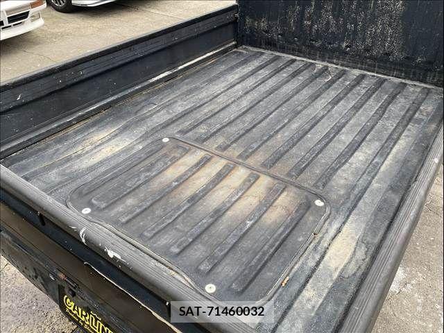Subaru SAMBAR TRUCK 2002-06 8132533-17