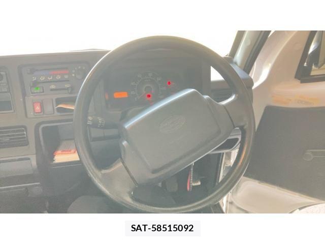 Subaru SAMBAR TRUCK 2010-08 8210448-12