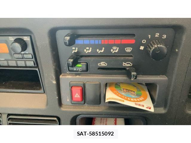 Subaru SAMBAR TRUCK 2010-08 8210448-16