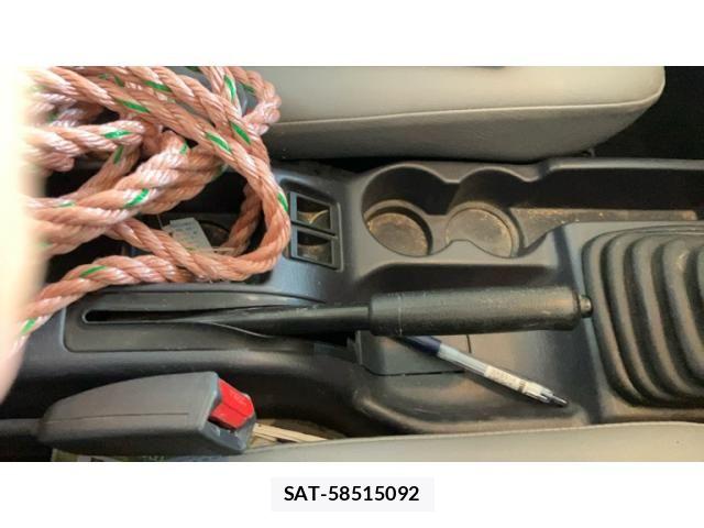Subaru SAMBAR TRUCK 2010-08 8210448-19