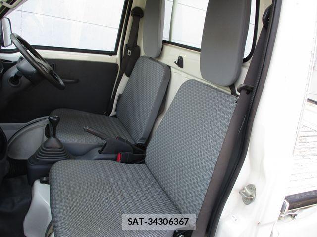 Subaru SAMBAR TRUCK 2012-11 8317396-9