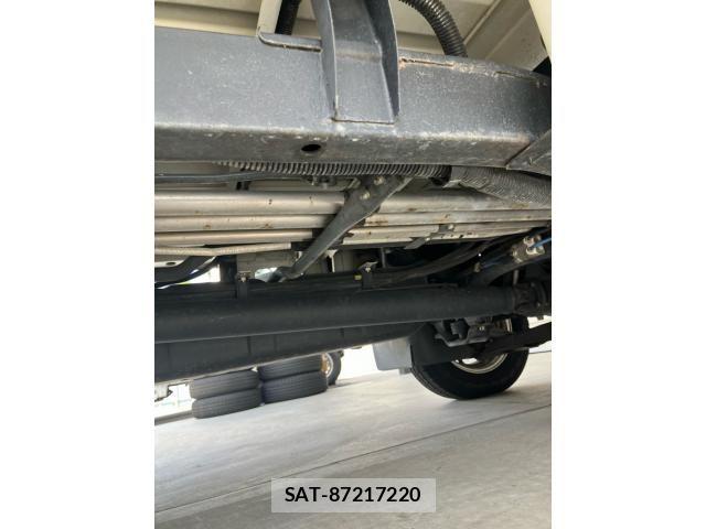 Subaru SAMBAR TRUCK 2012-04 8369047-18