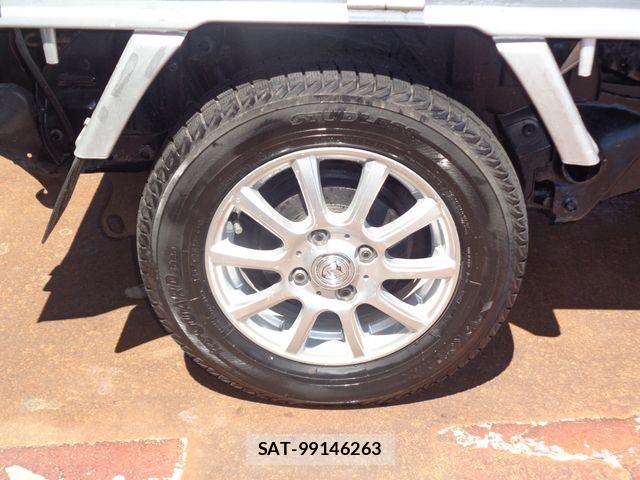 Subaru SAMBAR TRUCK 2011-06 8369048-16