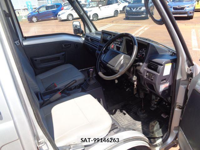 Subaru SAMBAR TRUCK 2011-06 8369048-1