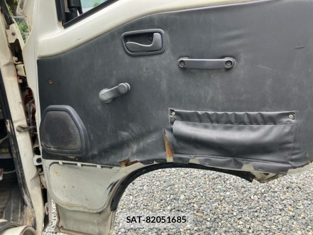 Subaru SAMBAR TRUCK 2000-01 8372239-9