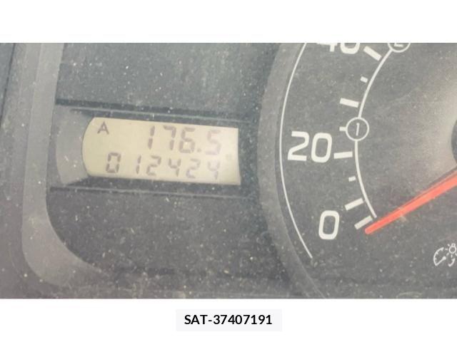 Subaru SAMBAR TRUCK 2010-10 8438941-11