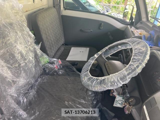 Subaru SAMBAR TRUCK 1994-01 8563671-6