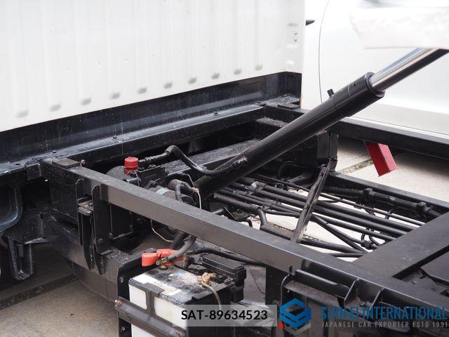 Subaru SAMBAR TRUCK 2002-04 8629128-21