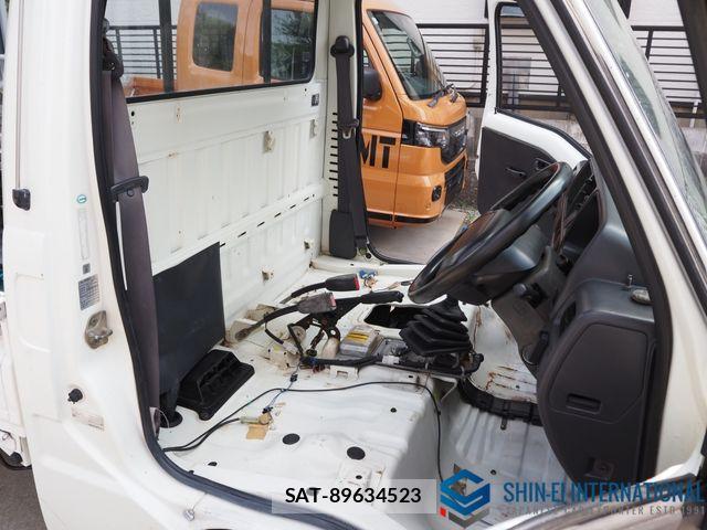Subaru SAMBAR TRUCK 2002-04 8629128-23