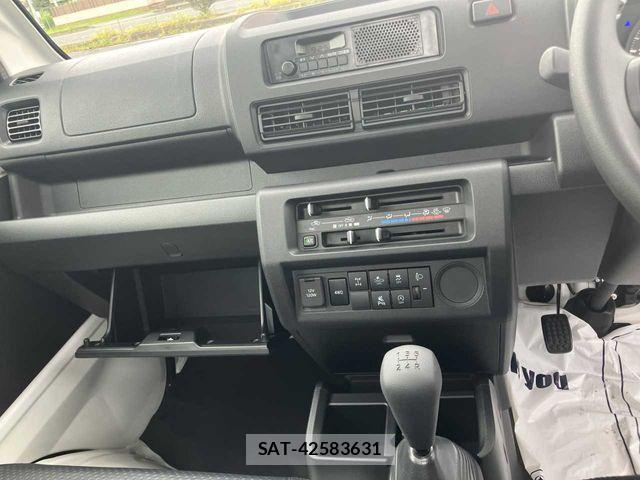 Subaru SAMBAR TRUCK 2026-07 8666961-8