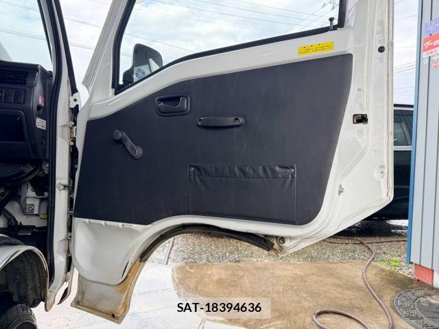 Subaru SAMBAR TRUCK 2009-11 8831831-23