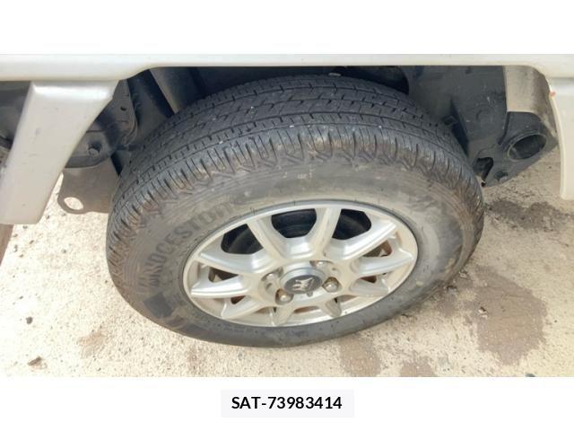 Subaru SAMBAR TRUCK 2012-02 8831828-6