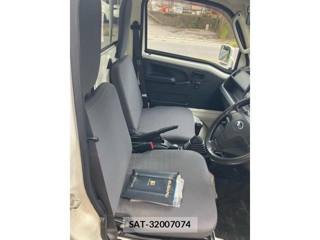 Subaru SAMBAR TRUCK 2018-11 8882388-14
