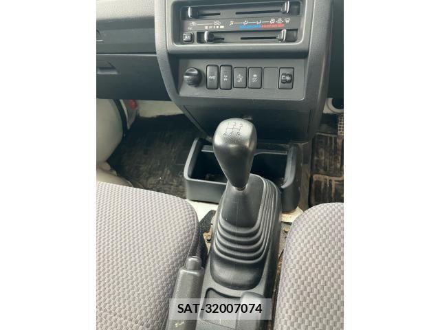 Subaru SAMBAR TRUCK 2018-11 8882388-17