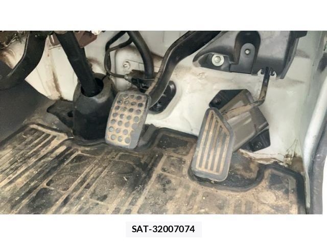 Subaru SAMBAR TRUCK 2018-11 8882388-24