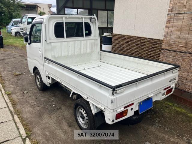 Subaru SAMBAR TRUCK 2018-11 8882388-7