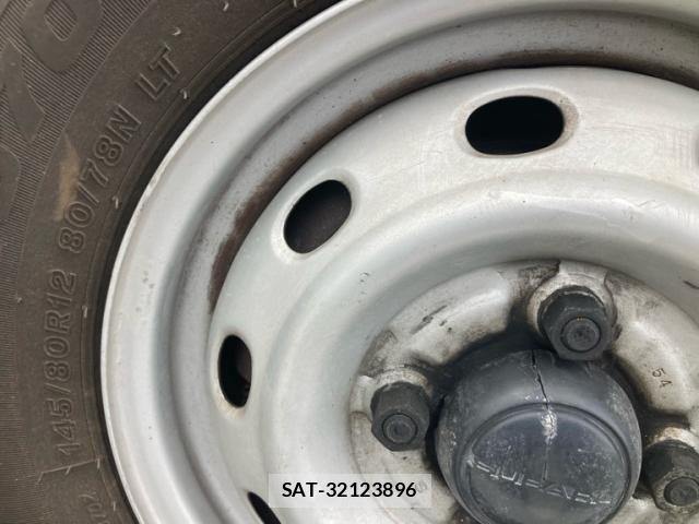 Subaru SAMBAR TRUCK 2005-05 8882390-9