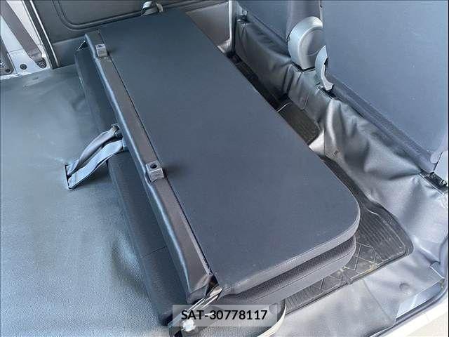Subaru SAMBAR 2015-07 6219938-20