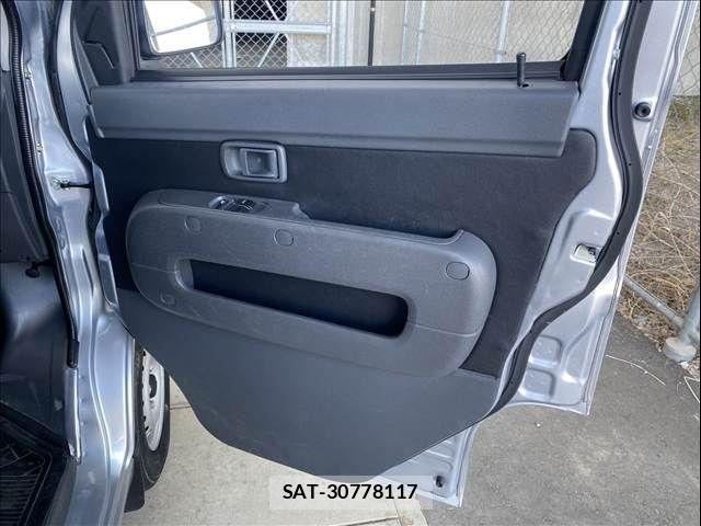 Subaru SAMBAR 2015-07 6219938-21