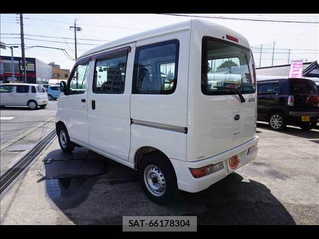 Subaru SAMBAR 2018-05 6642630-3