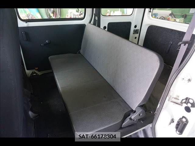 Subaru SAMBAR 2018-05 6642630-7