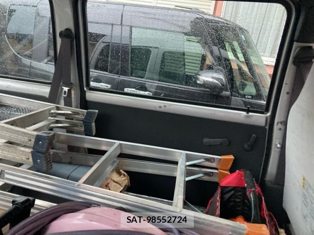 Subaru SAMBAR 2011-02 7021668-10