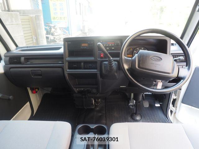 Subaru SAMBAR 2010-04 7060902-1