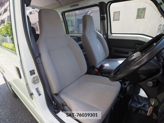 Subaru SAMBAR 2010-04 7060902-6