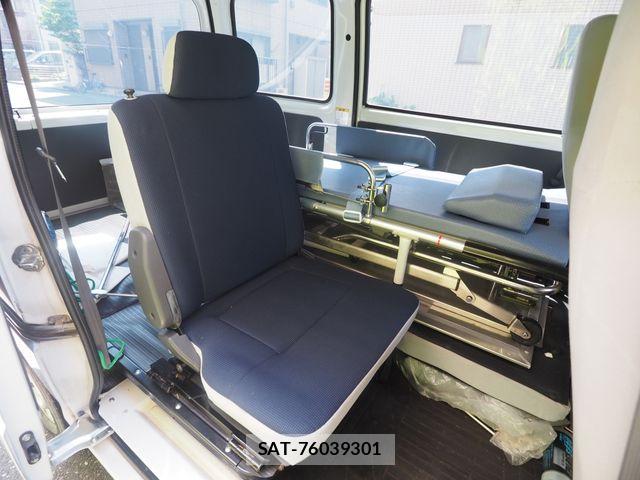 Subaru SAMBAR 2010-04 7060902-7