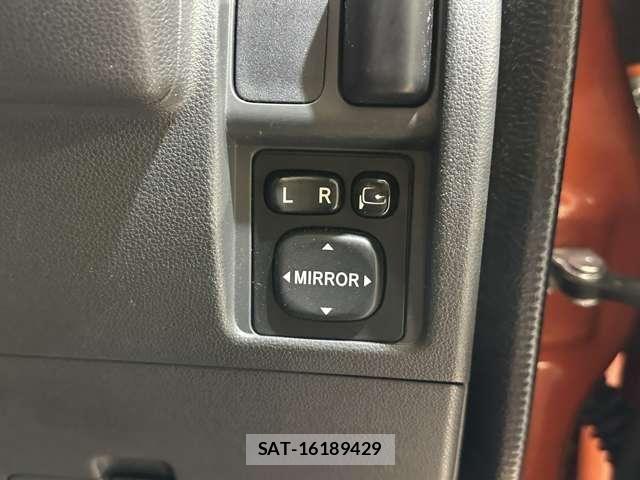 Subaru SAMBAR 2017-10 7225620-11