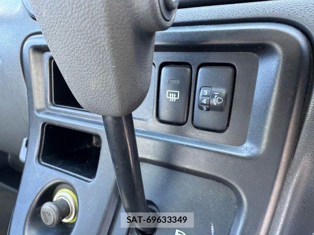 Subaru SAMBAR 2013-03 7225618-19