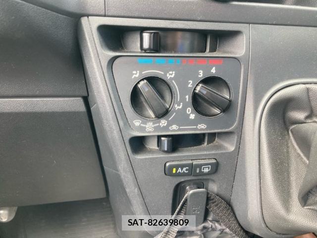 Subaru SAMBAR 2019-04 7620434-19