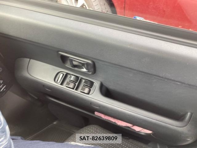 Subaru SAMBAR 2019-04 7620434-21