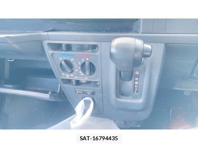 Subaru SAMBAR 2018-04 8146770-14
