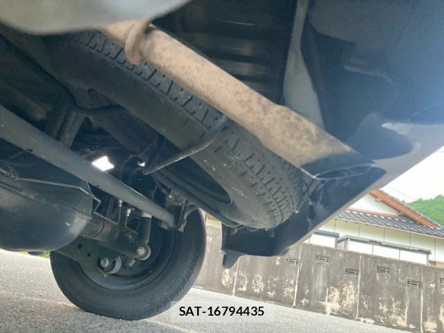 Subaru SAMBAR 2018-04 8146770-6
