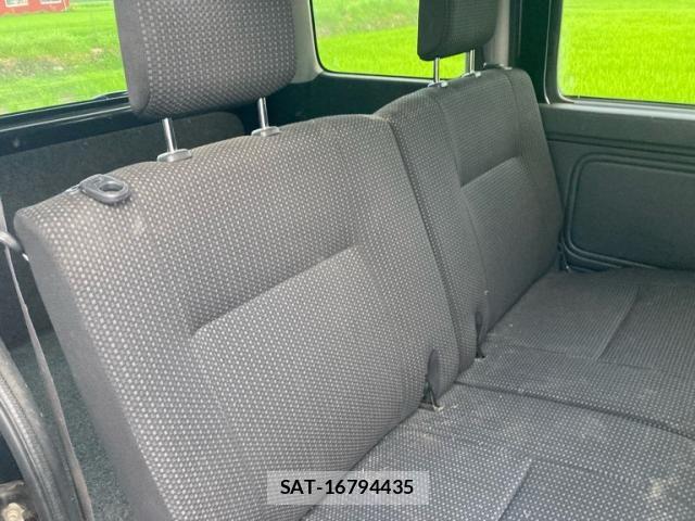 Subaru SAMBAR 2018-04 8146770-7