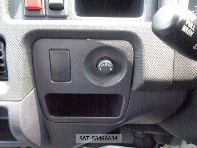 Subaru SAMBAR 2010-04 8159296-21